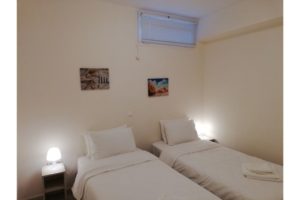 Kiveri Apartments Lemon Tree Bedroom 2